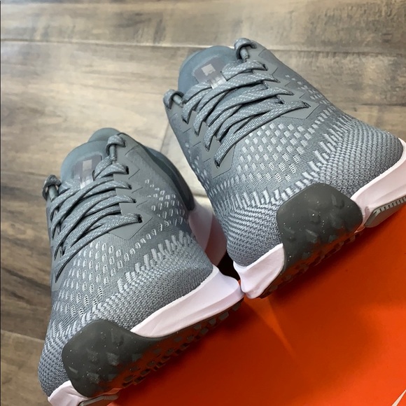 WMNS NIKE ZOOM WINFLI 6 cool grey/MTLC platinum - Picture 7 of 16